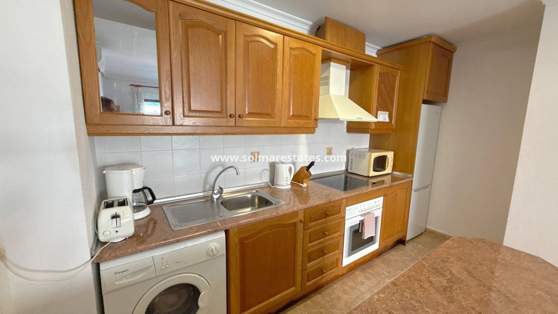 2 soveværelse Lejlighed til salg i Cabo Roig med swimmingpool garage - € 174.950 (Ref: 10145325)