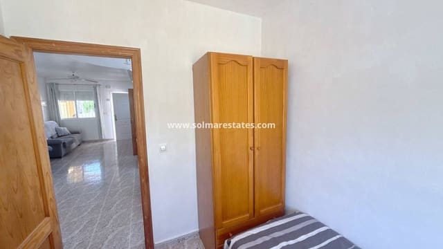 3 makuuhuone Paritalo myytävänä paikassa La Zenia, Orihuela mukana uima-altaan 
autotalli - 269 950 € (Ref: 10145326)