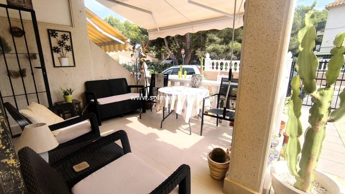 2 Zimmer Haus zu verkaufen in Algorfa mit Pool Garage - 147.500 € (Ref: 10145327)
