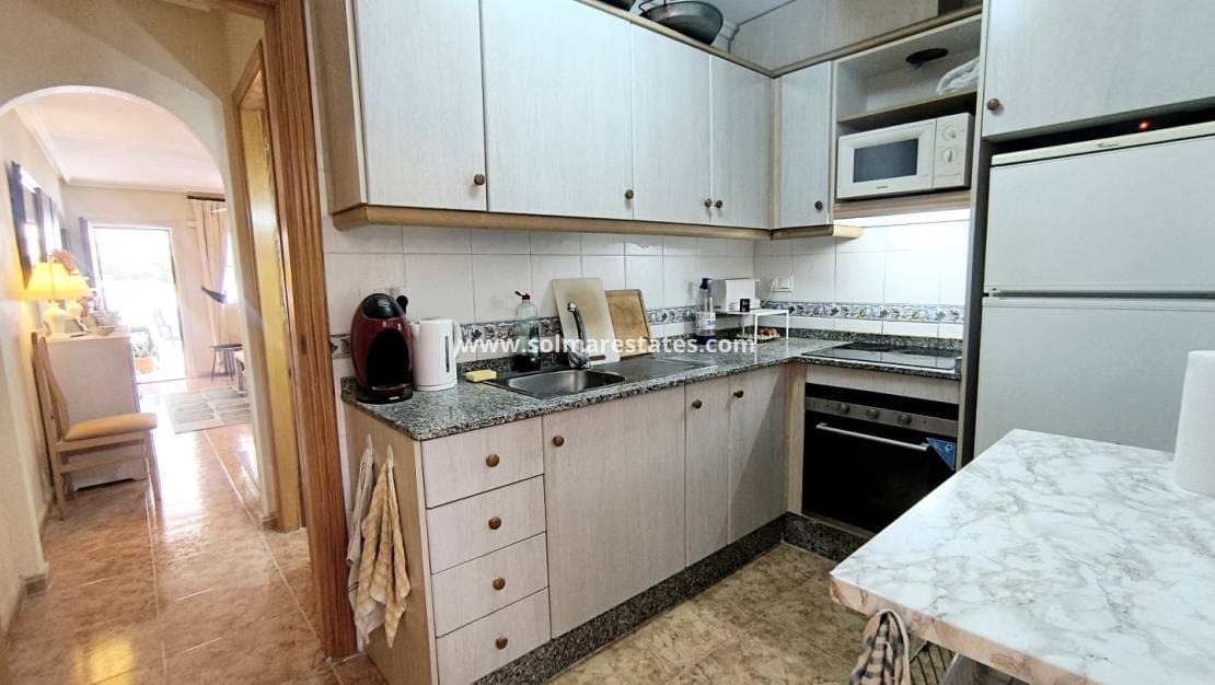 2 Zimmer Haus zu verkaufen in Algorfa mit Pool Garage - 147.500 € (Ref: 10145327)
