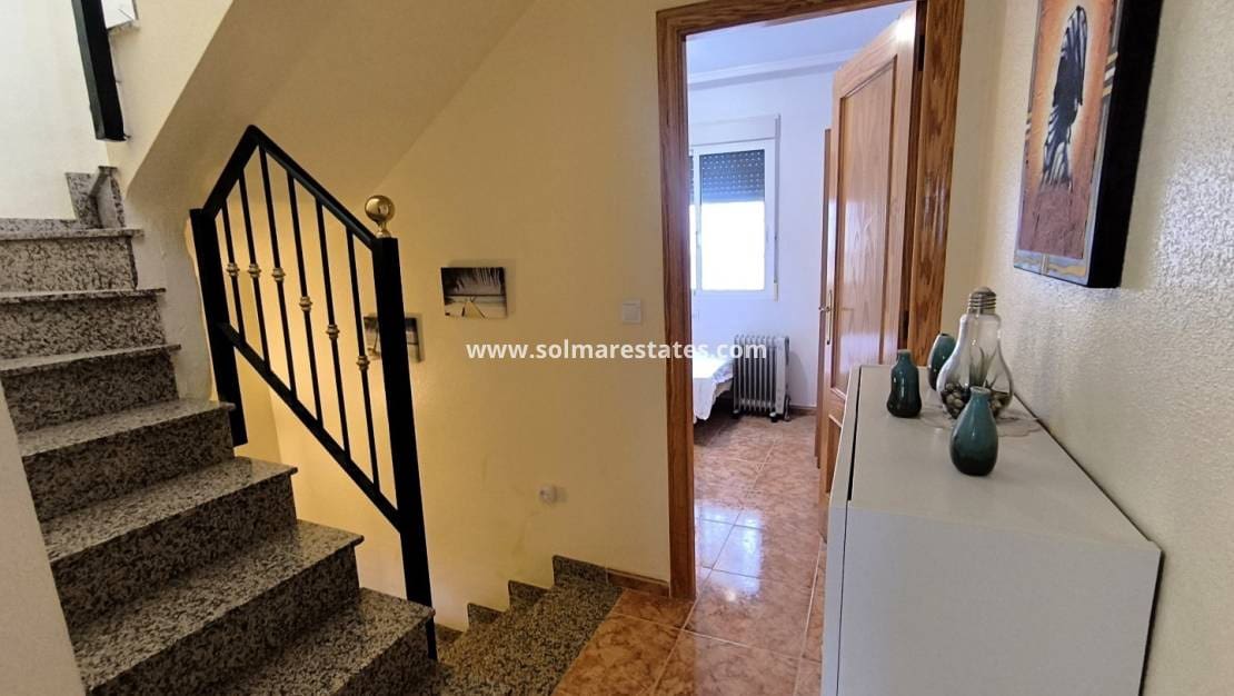 2 Zimmer Haus zu verkaufen in Algorfa mit Pool Garage - 147.500 € (Ref: 10145327)