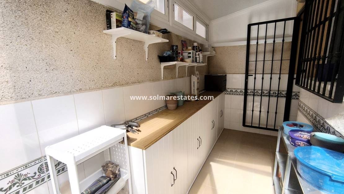 2 Zimmer Haus zu verkaufen in Algorfa mit Pool Garage - 147.500 € (Ref: 10145327)