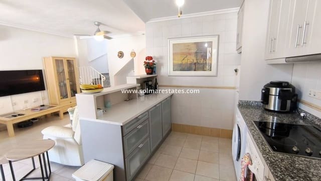 2 makuuhuone Huoneisto myytävänä paikassa Jacarilla mukana uima-altaan 
autotalli - 139 950 € (Ref: 10145329)