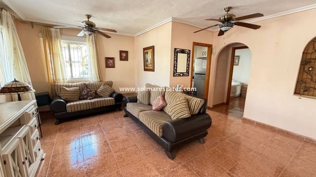 3 slaapkamer Rijtjeshuis te koop in Los Montesinos met zwembad - € 185.000 (Ref: 10145330)