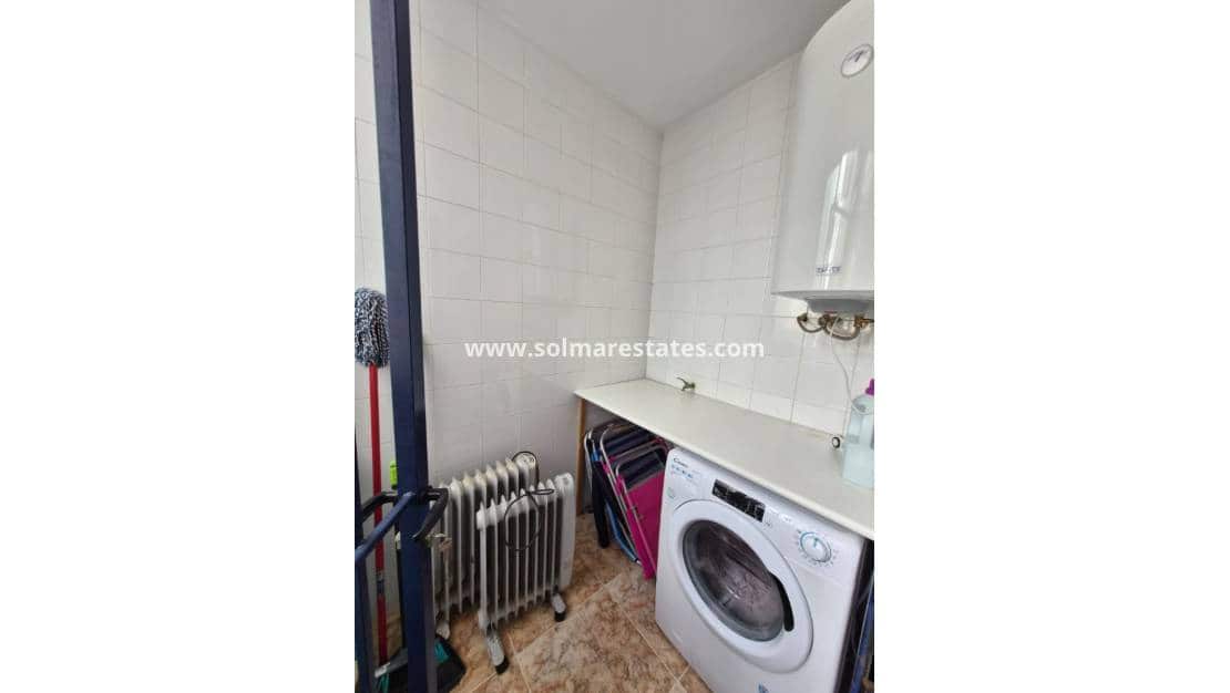 2 Zimmer Apartment zu verkaufen in Orihuela Costa mit Pool - 139.000 € (Ref: 10153949)