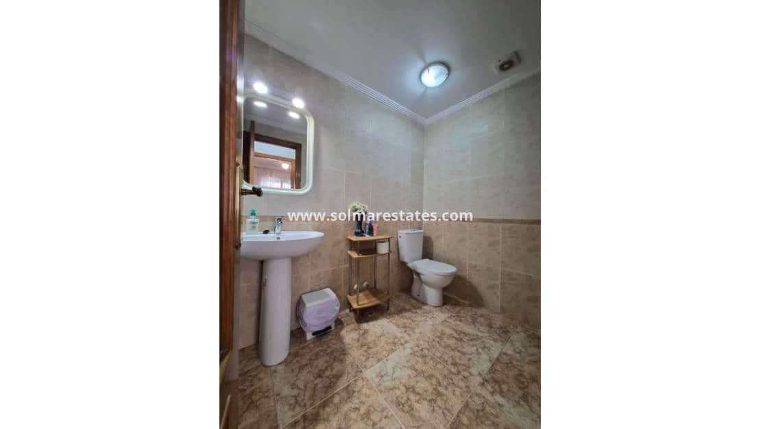 2 Zimmer Apartment zu verkaufen in Orihuela Costa mit Pool - 139.000 € (Ref: 10153949)