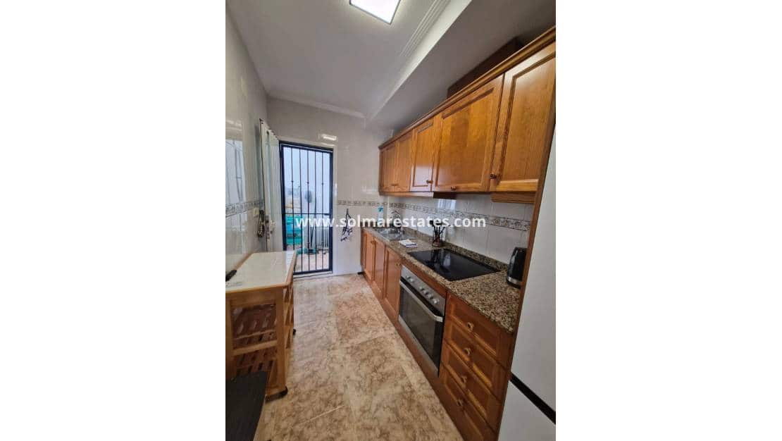 2 Zimmer Apartment zu verkaufen in Orihuela Costa mit Pool - 139.000 € (Ref: 10153949)