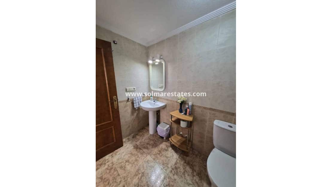 2 Zimmer Apartment zu verkaufen in Orihuela Costa mit Pool - 139.000 € (Ref: 10153949)