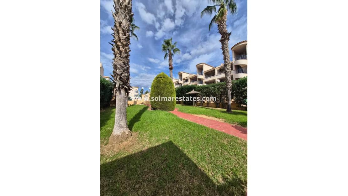 2 Zimmer Apartment zu verkaufen in Orihuela Costa mit Pool - 139.000 € (Ref: 10153949)
