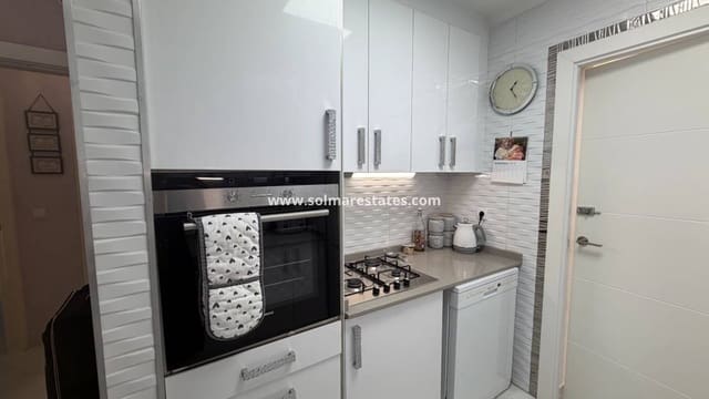 2 quarto Apartamento para venda em Los Montesinos com piscina - 155 000 € (Ref: 10153950)