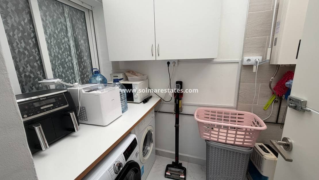2 quarto Apartamento para venda em Los Montesinos com piscina - 155 000 € (Ref: 10153950)
