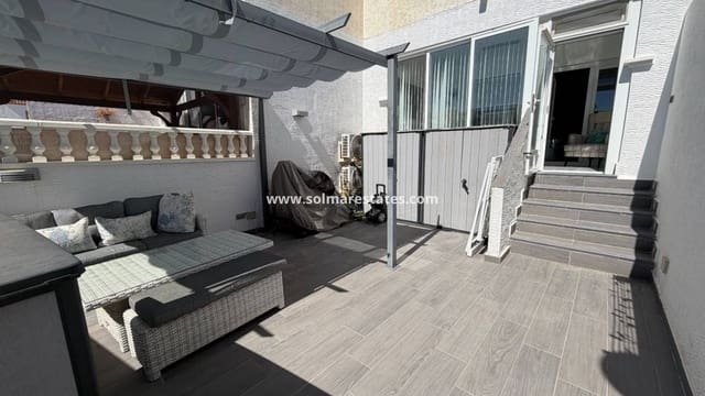 2 quarto Apartamento para venda em Los Montesinos com piscina - 155 000 € (Ref: 10153950)