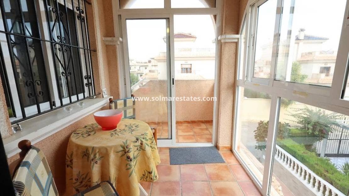2 bedroom Apartment for sale in La Zenia with pool garage - € 165,000 (Ref: 10157039)