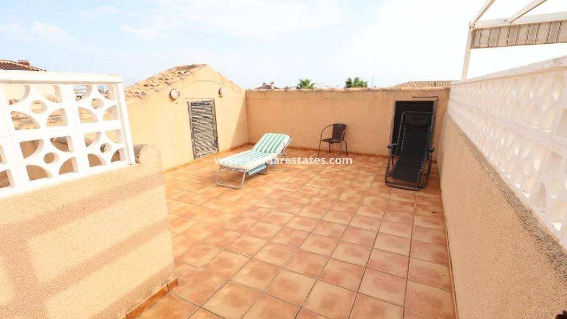 2 bedroom Apartment for sale in La Zenia with pool garage - € 165,000 (Ref: 10157039)