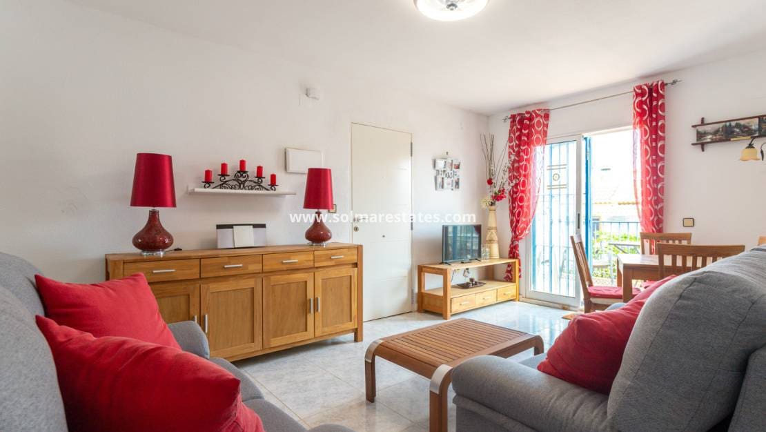 3 sovrum Lägenhet till salu i La Florida med pool - 179 000 € (Ref: 10157040)