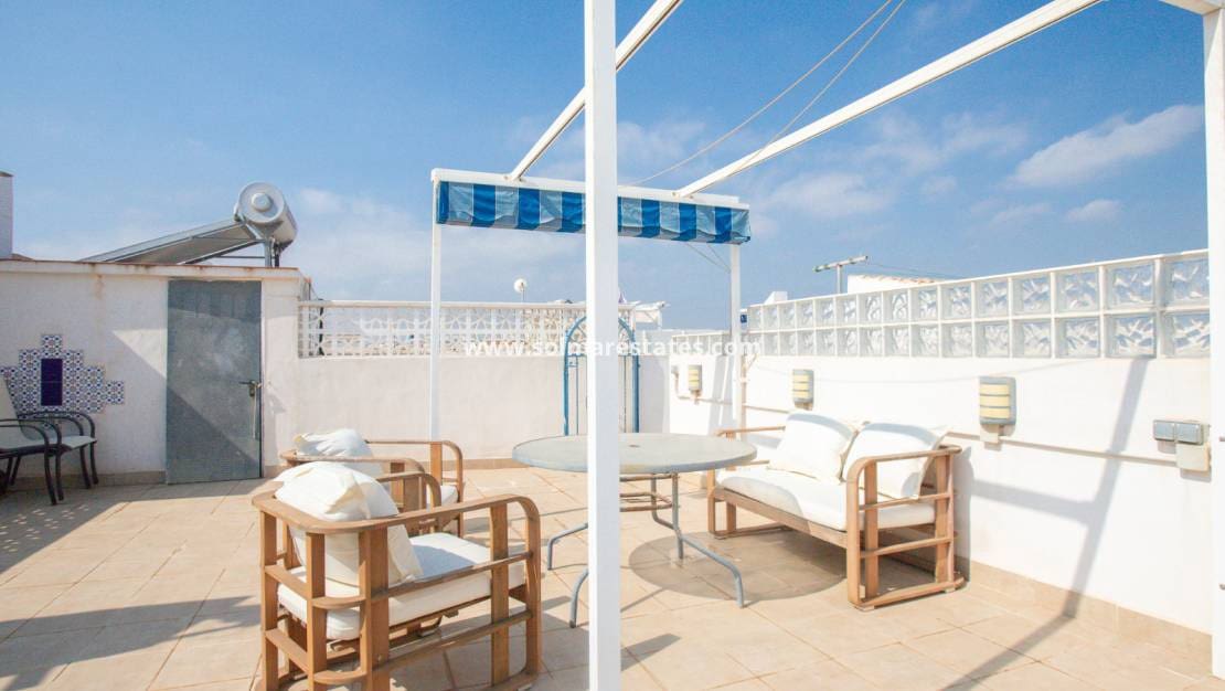 3 sovrum Lägenhet till salu i La Florida med pool - 179 000 € (Ref: 10157040)