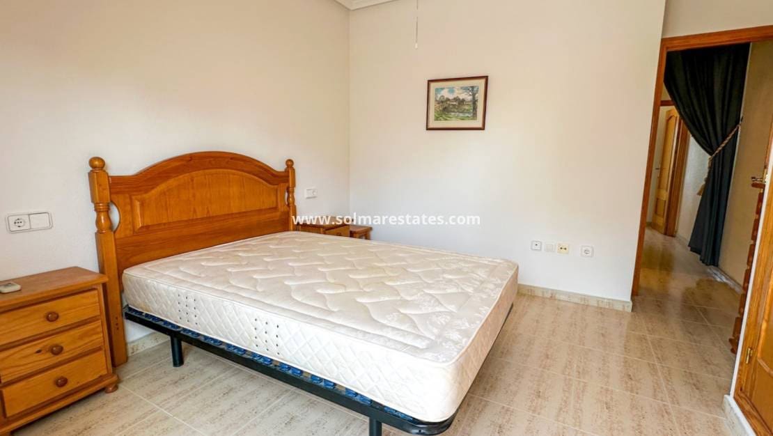 2 chambre Maison de Ville à vendre à Playa Flamenca avec piscine - 180 000 € (Ref: 10158437)
