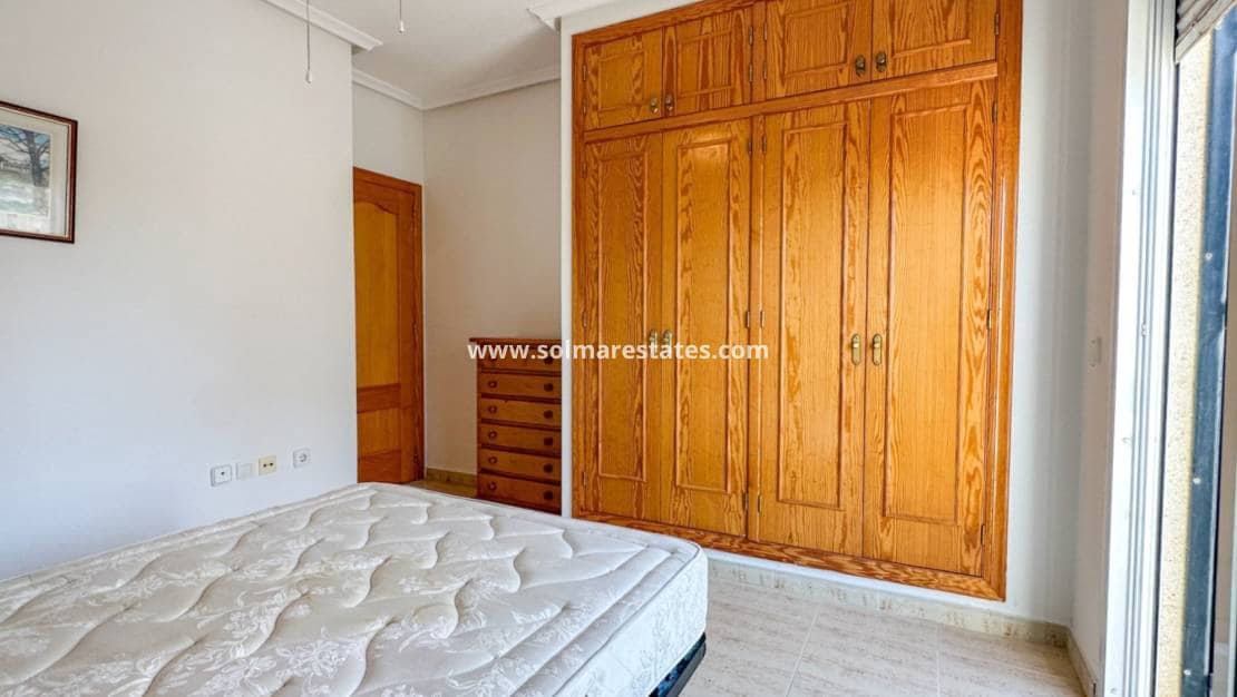 2 chambre Maison de Ville à vendre à Playa Flamenca avec piscine - 180 000 € (Ref: 10158437)