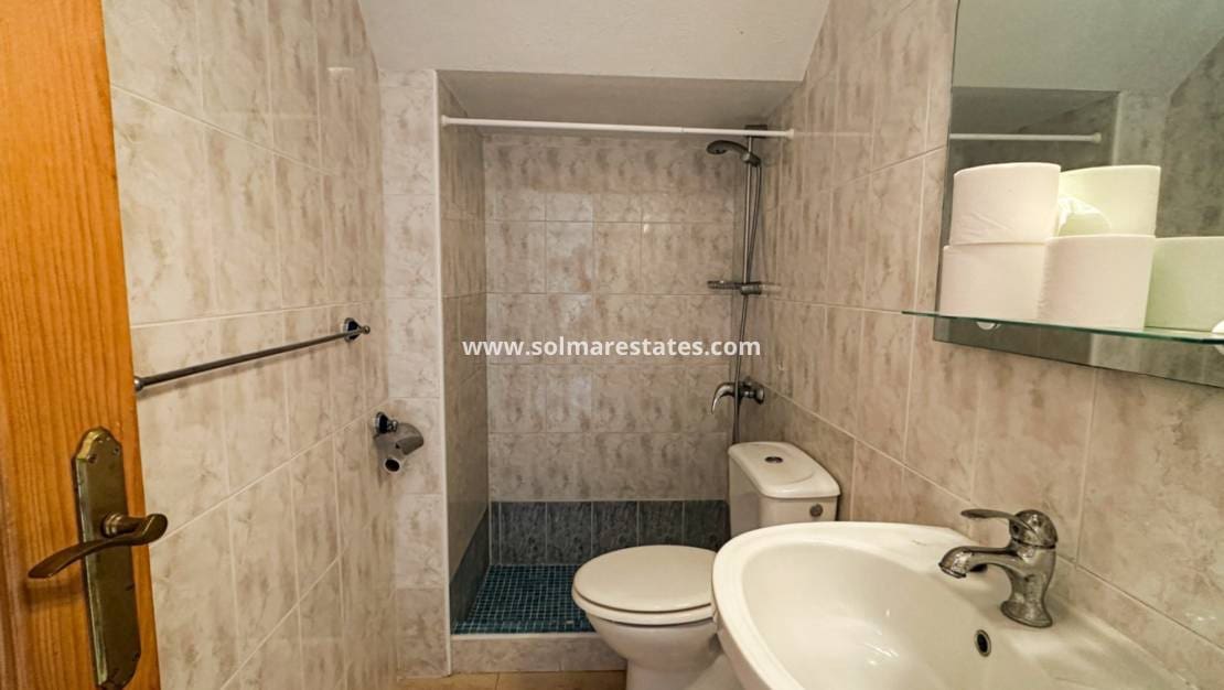 2 chambre Maison de Ville à vendre à Playa Flamenca avec piscine - 180 000 € (Ref: 10158437)