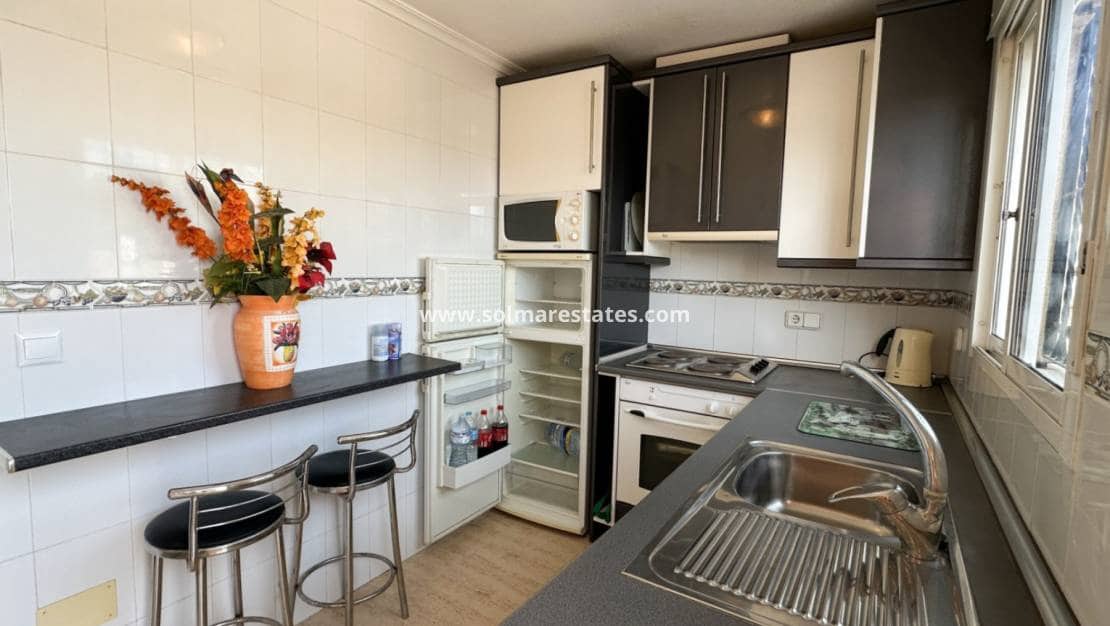 2 chambre Maison de Ville à vendre à Playa Flamenca avec piscine - 180 000 € (Ref: 10158437)