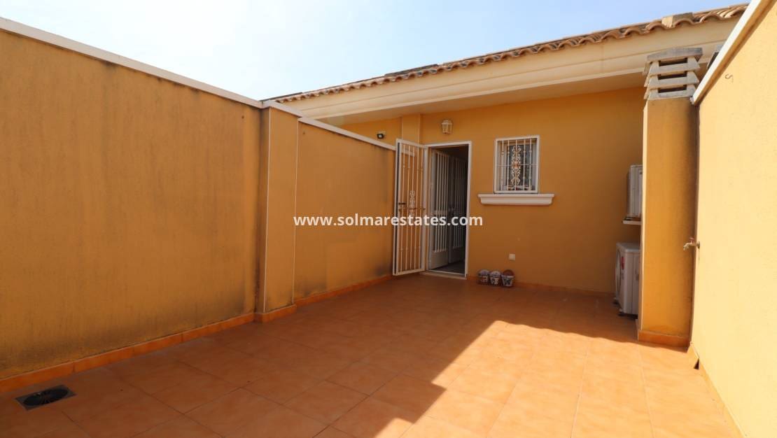 2 quarto Apartamento para venda em Benijofar com piscina garagem - 184 950 € (Ref: 10158438)