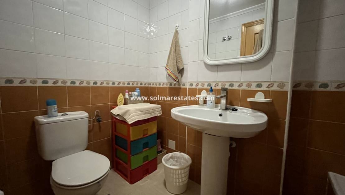 2 sypialnia Apartament na sprzedaż w Algorfa z basenem garażem - 120 000 € (Ref: 10159964)