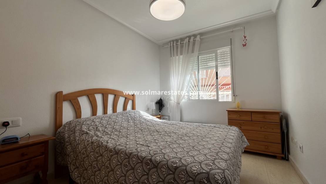 2 sypialnia Apartament na sprzedaż w Algorfa z basenem garażem - 120 000 € (Ref: 10159964)