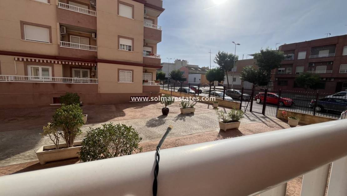 2 sypialnia Apartament na sprzedaż w Algorfa z basenem garażem - 120 000 € (Ref: 10159964)
