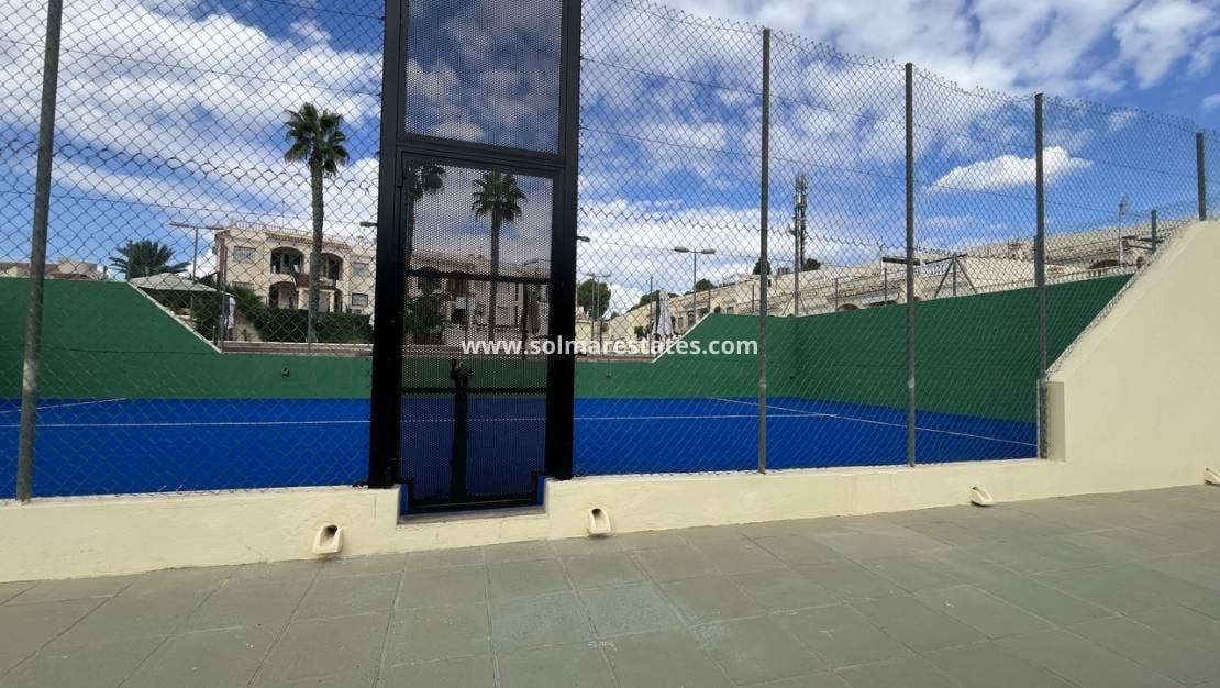 2 bedroom Apartment for sale in Algorfa with pool - € 155,000 (Ref: 10159965)