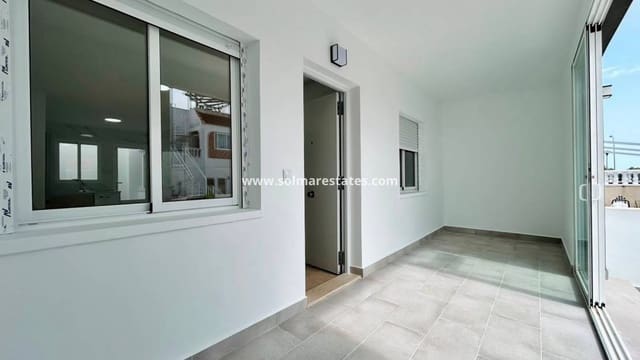 2 slaapkamer Bungalow te koop in La Siesta, Torrevieja - € 159.950 (Ref: 10160089)
