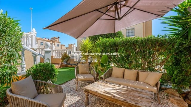 3 sypialnia Dom na sprzedaż w Villamartin, Orihuela z basenem garażem - 265 000 € (Ref: 10160090)