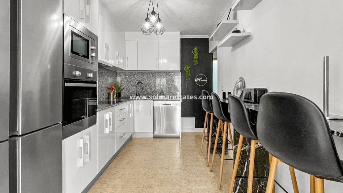 3 slaapkamer Bungalow te koop in La Torreta - € 165.000 (Ref: 10160091)