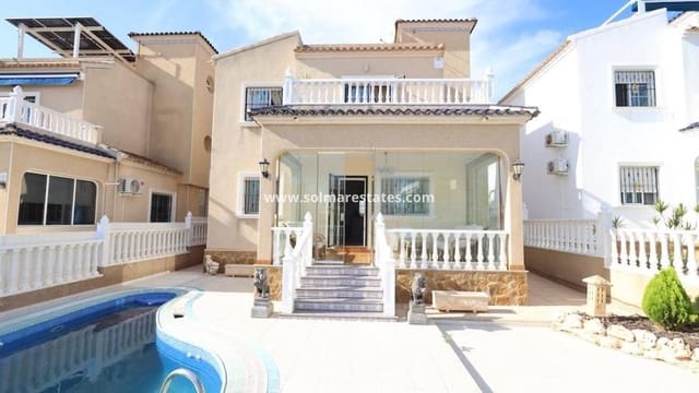 3 Zimmer Villa zu verkaufen in Villamartin, Orihuela mit Pool Garage - 360.000 € (Ref: 10165360)