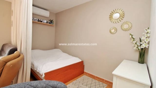 1 camera da letto Appartamento in vendita in Villamartin, Orihuela con piscina - 119.950 € (Rif: 10165429)