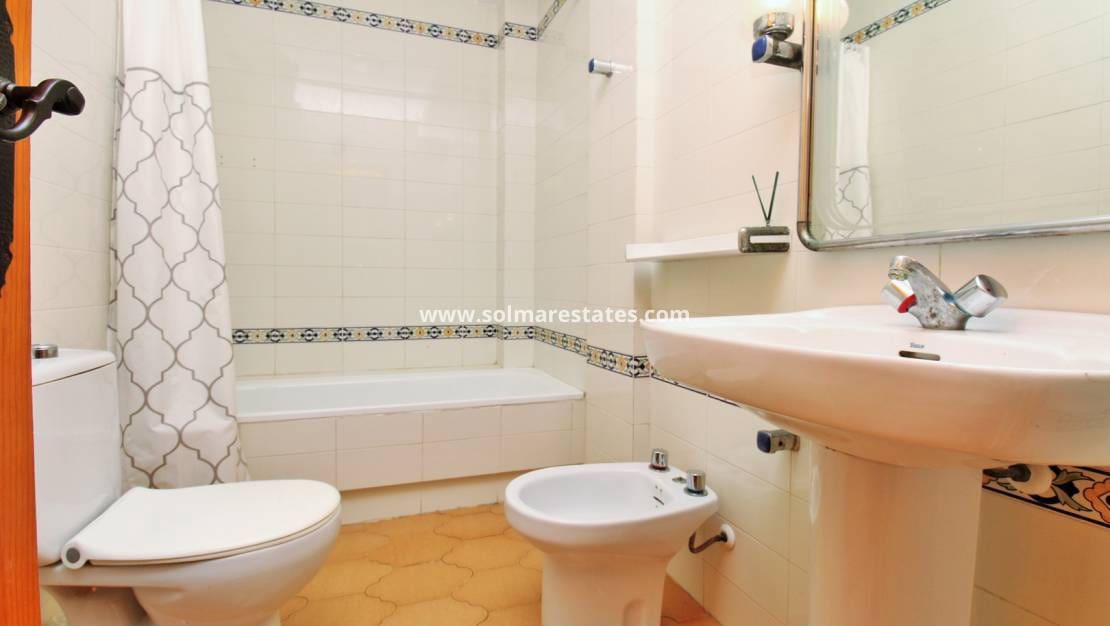 1 camera da letto Appartamento in vendita in Villamartin con piscina - 119.950 € (Rif: 10165429)