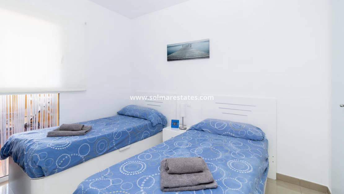 2 sypialnia Apartament na sprzedaż w Playa Flamenca z basenem garażem - 210 000 € (Ref: 10165430)
