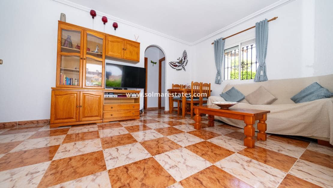 3 bedroom Villa for sale in Playa Flamenca with pool - € 529,900 (Ref: 10165431)