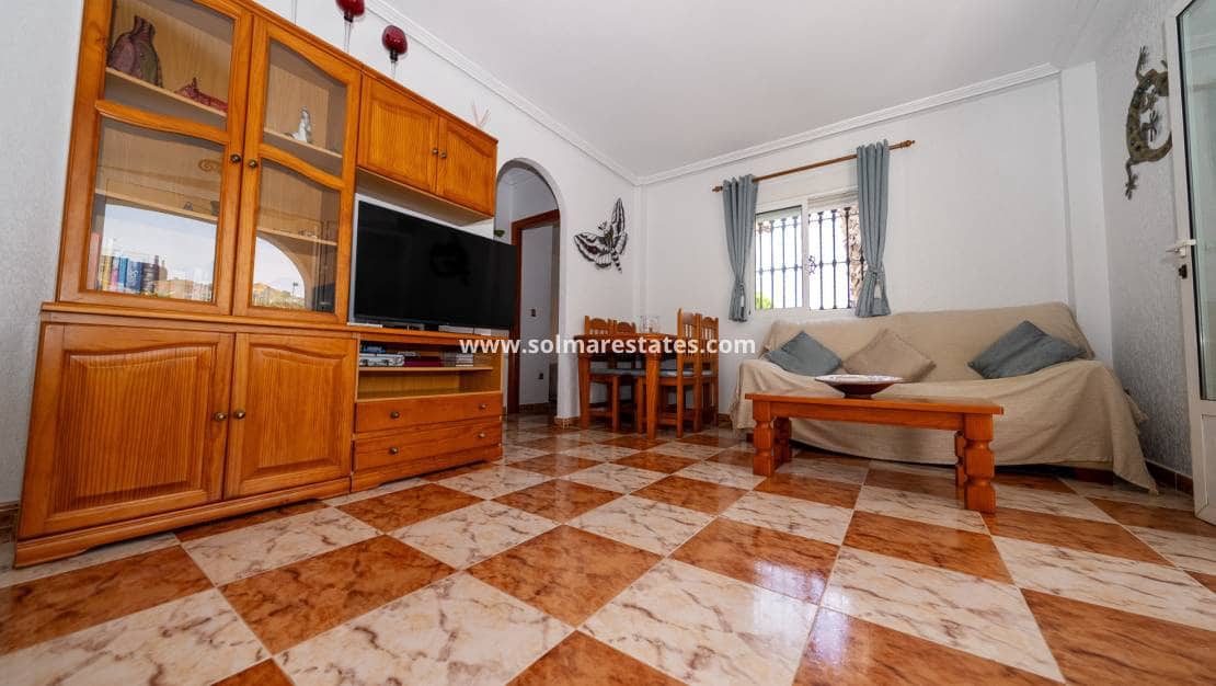 3 bedroom Villa for sale in Playa Flamenca with pool - € 529,900 (Ref: 10165431)