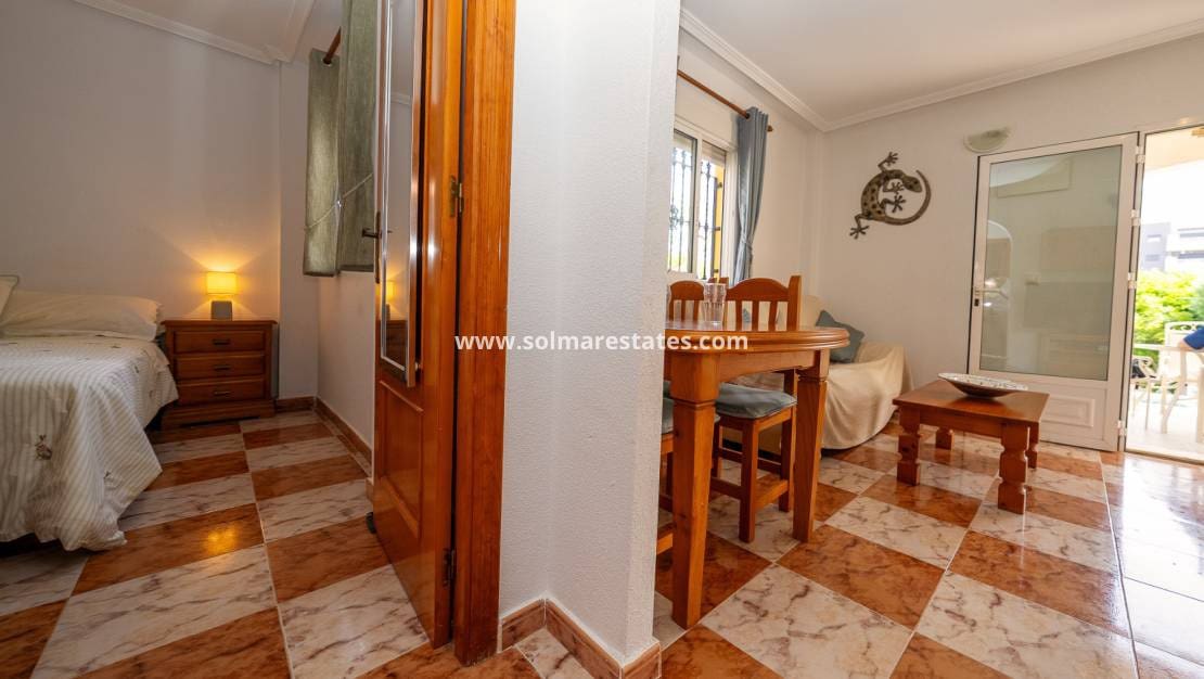 3 bedroom Villa for sale in Playa Flamenca with pool - € 529,900 (Ref: 10165431)