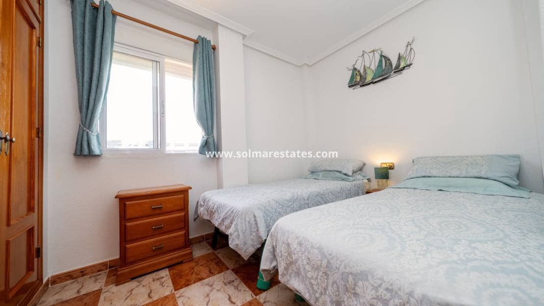 3 bedroom Villa for sale in Playa Flamenca with pool - € 529,900 (Ref: 10165431)