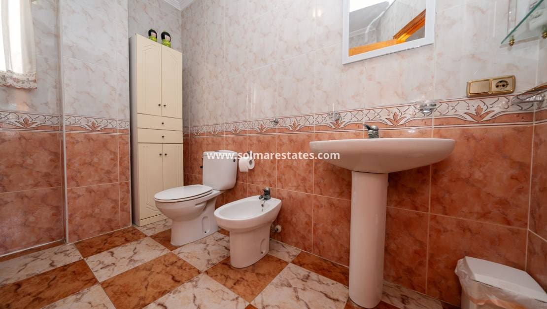 3 bedroom Villa for sale in Playa Flamenca with pool - € 529,900 (Ref: 10165431)