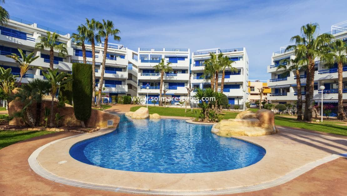 2 soveværelse Lejlighed til salg i Playa Flamenca med swimmingpool garage - € 239.000 (Ref: 10165432)