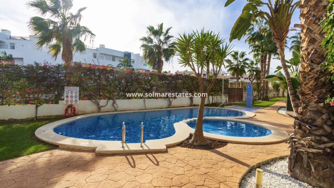 2 soveværelse Lejlighed til salg i Playa Flamenca med swimmingpool garage - € 239.000 (Ref: 10165432)