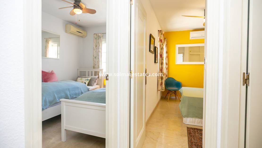 2 quarto Apartamento para venda em Playa Flamenca com piscina - 239 000 € (Ref: 10165433)