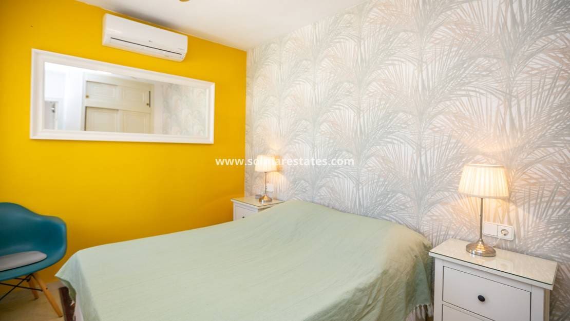 2 quarto Apartamento para venda em Playa Flamenca com piscina - 239 000 € (Ref: 10165433)