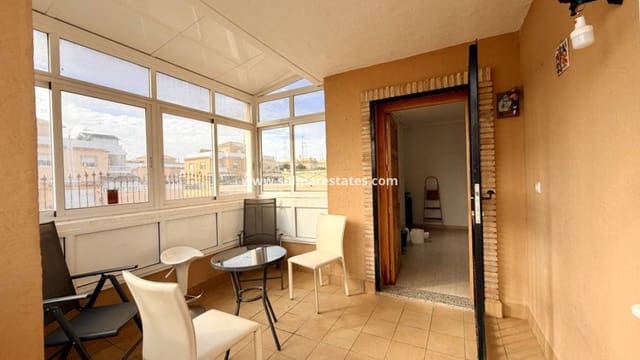 3 makuuhuone Rivitalo myytävänä paikassa Ciudad Quesada, Rojales mukana uima-altaan 
autotalli - 220 000 € (Ref: 10165437)