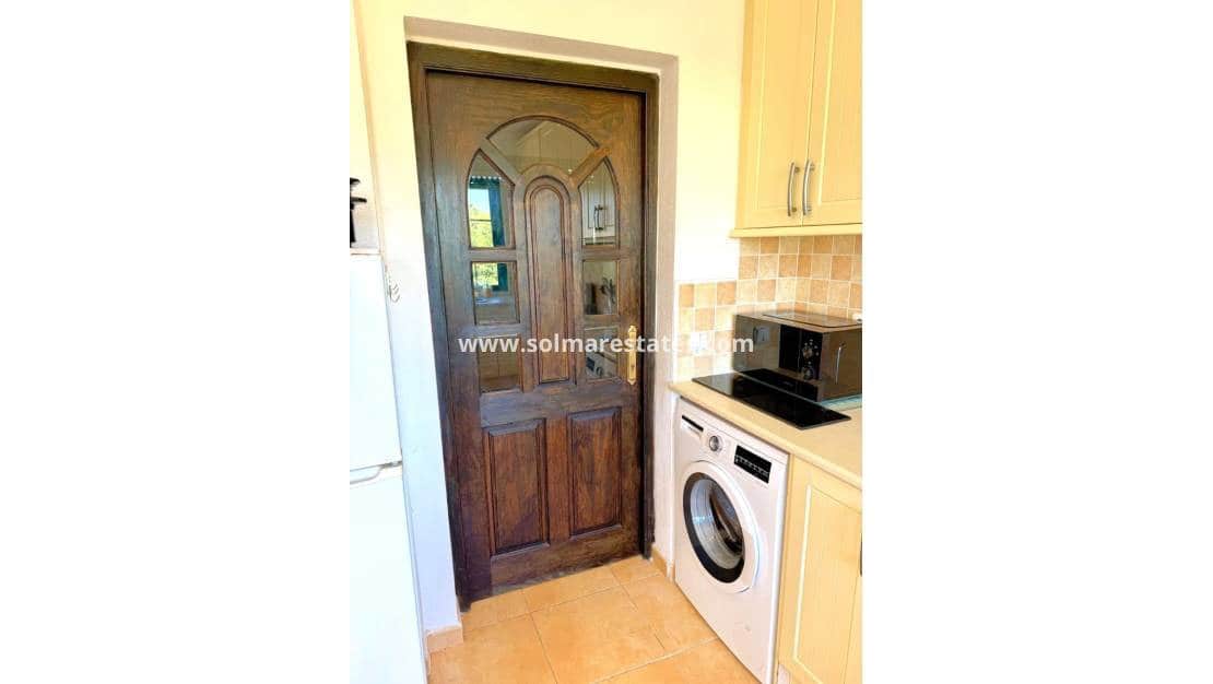 6 camera da letto Villa in vendita in Villamartin con piscina - 475.000 € (Rif: 10165553)