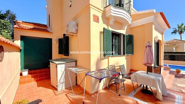 6 camera da letto Villa in vendita in Villamartin, Orihuela con piscina - 475.000 € (Rif: 10165553)