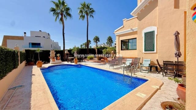 6 camera da letto Villa in vendita in Villamartin, Orihuela con piscina - 475.000 € (Rif: 10165553)