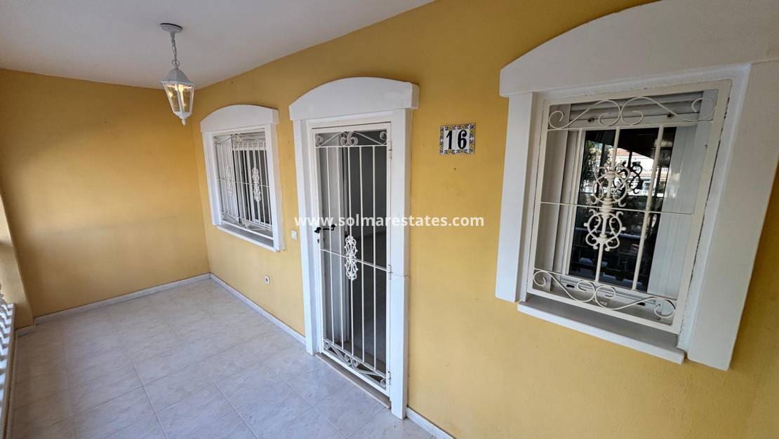 3 Zimmer Haus zu verkaufen in Ciudad Quesada mit Pool - 225.000 € (Ref: 10167084)